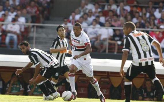 Neymar is already better than Cristiano Ronaldo, says Luis Fabiano
