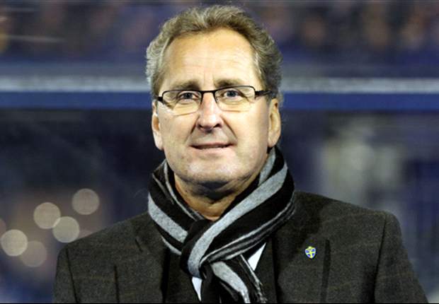 Erik Hamren to experiment in England friendly