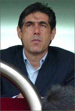 Afshin Ghotbi