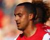 TOTW: Arsenal's Walcott & Sagna feature