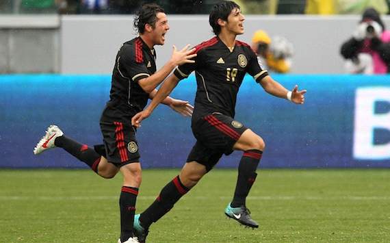 Alan Pulido, Israel Jimenez, Mexico