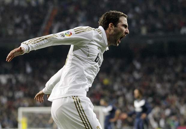 I was thrilled that 80,000 people told me I should stay at Real Madrid, reveals Higuain