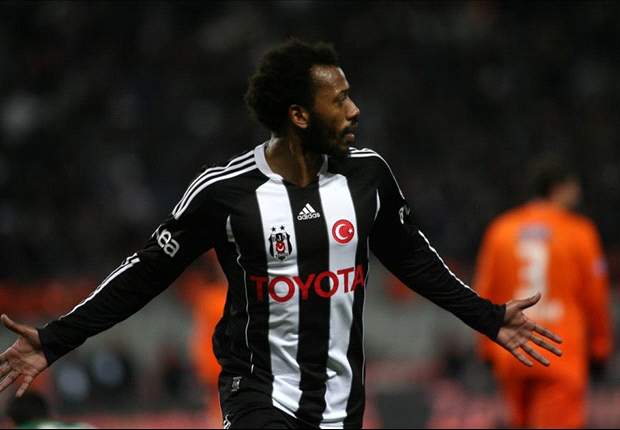 Besiktas to keep Fernandes and Almeida