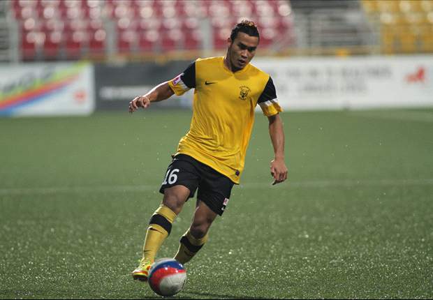 Wan Zack Haikal voted as Yeo's People's Choice Award 2012 winner!