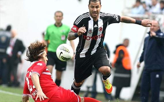 Aybaba admits Quaresma could leave Besiktas