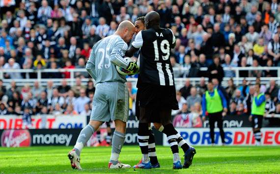 EPL: Pepe Reina - James Perch, Newcastle United v Liverpool