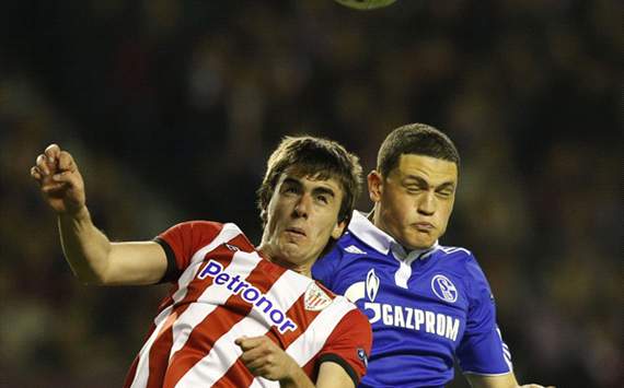 Athletic Bilbao v FC Schalke 04 - UEFA Europa League, Jon Aurtenetxe; Kyriakos Papadopoulos
