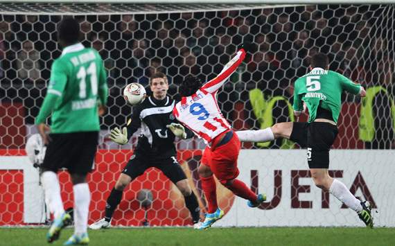 Hannover 96 v Club Atletico de Madrid: Falcao