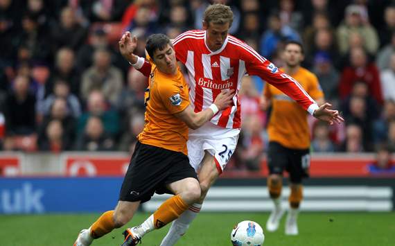 EPL, Peter Crouch; Stephen Ward, Stoke City v Wolverhampton 
