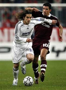Roy Makaay Yakin Bayern München Bakal Cetak Gol Di Bernabeu