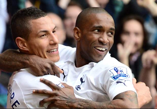Villas-Boas warns Redknapp off Defoe transfer bid