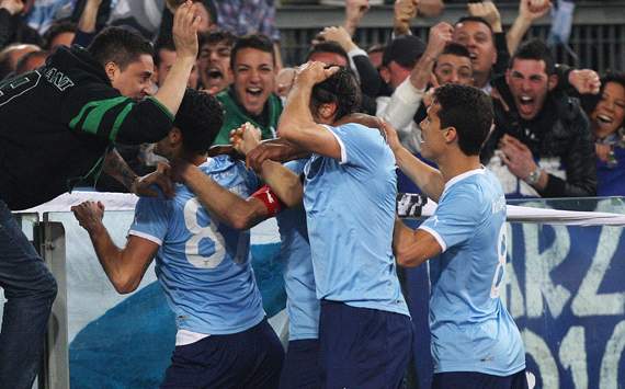 Lazio celebrating