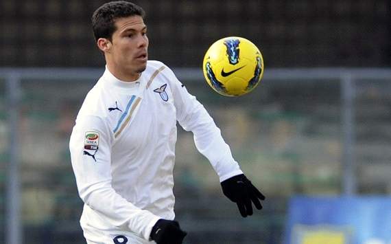 Hernanes Betah Di Lazio