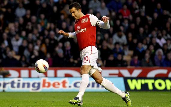 EPL: Robin van Persie, Wolverhampton v Arsenal