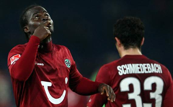 Hannover 96 - VfL Wolfsburg: Didier Ya Konan & Manuel Schmiedebach
