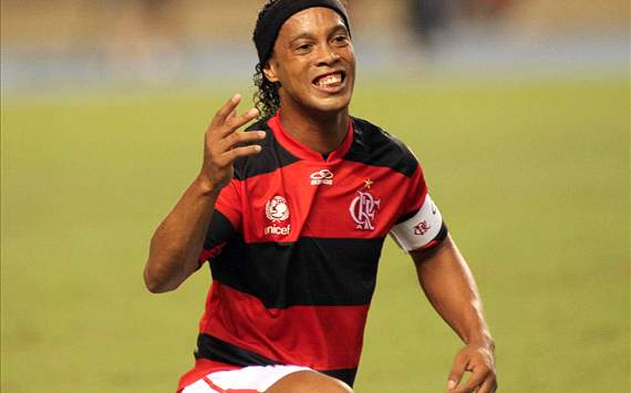 Ronaldinho - Flamengo x Lanus