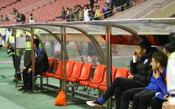 Jean Tigana Absen, Tim Asuhan Nicolas Anelka Kalah