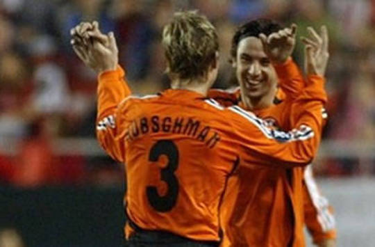 UEFA: Hubschmann - Srna - Sevilla-Shakhtar Donetzk (AFP)