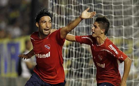 Ernesto Farias con Patricio Rodriguez - Independiente