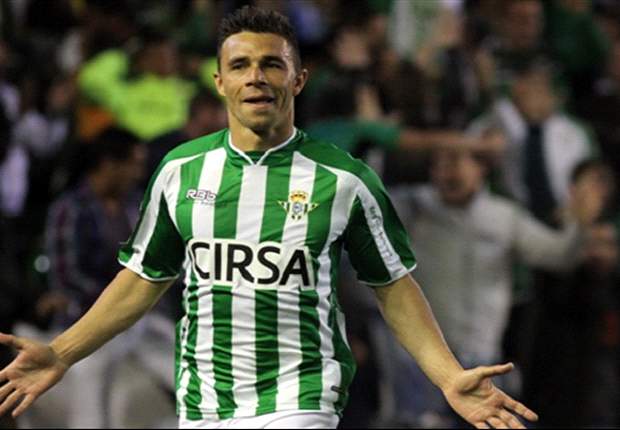 Liga, 4ª giornata - Colpo Betis nel posticipo. Poker Atletico con brivido, goleada Barcellona, Real già a -8 dalla vetta!