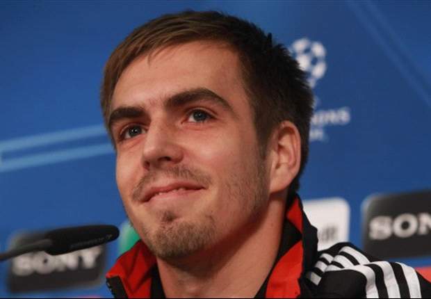 Lahm leaves Real Madrid door open
