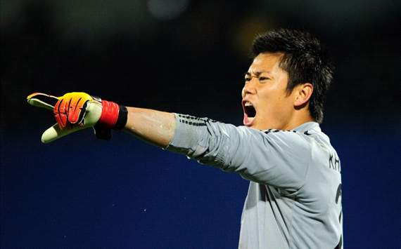 Kemampuan Bahasa Eiji Kawashima Buat Standard Liege Terkesan