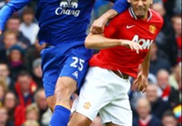 Baines warns England teammates not to forget about Fellaini