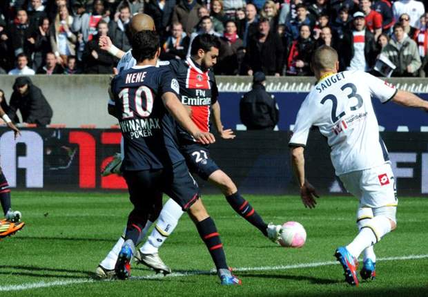 New television deal helps French soccer narrowly avoid financial 'catastrophe'