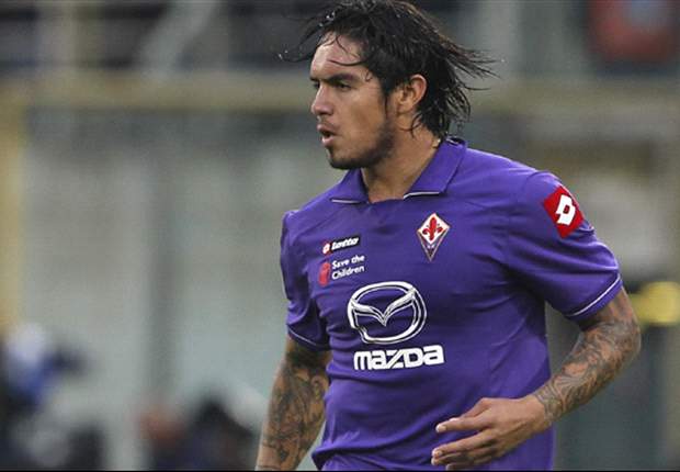La Fiorentina lo sta per scaricare: Vargas, Pradé in missione in Turchia per cedere il peruviano al Galatasaray