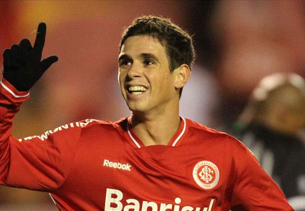 Oscar já recebe boas-vindas de Ramires e Di Matteo no Chelsea
