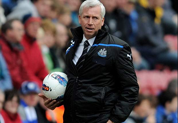 Pardew looking to strengthen Newcastle squad