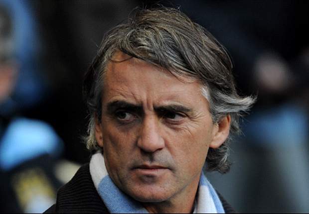 Mancini: Manchester City are talking to some players