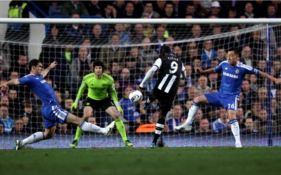 EPL: Papiss Cisse - Branislav Ivanovic - John Terry, Chelsea v Newcastle United