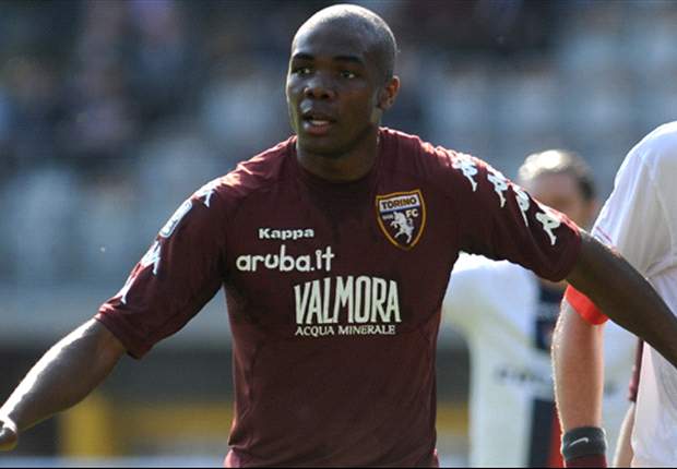 Roma scordati Ogbonna! Cairo lo inchioda al Torino: "E' incedibile. Mesbah arriva? Ne stiamo parlando con il Milan e seguiamo anche Maxi Lopez"
