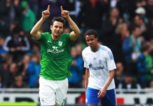Pizarro confirms Werder Bremen exit 