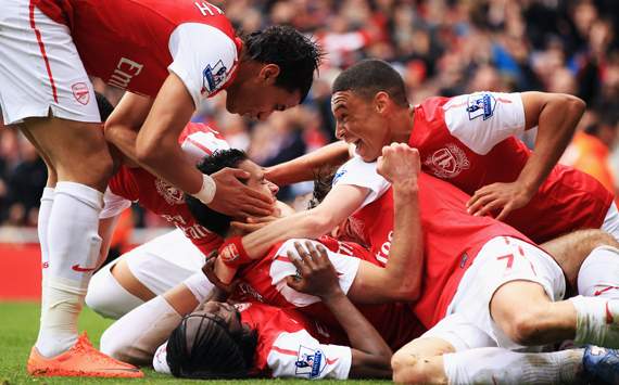 EPL-Arsenal v Norwich City, Robin van Persie