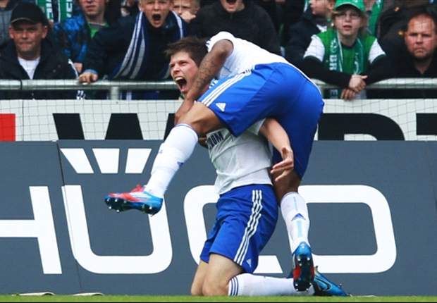 Schalke verwacht Huntelaar te houden