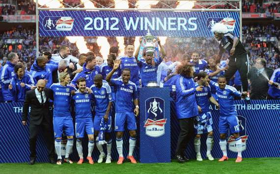 Chelsea hold off Liverpool to win FA Cup