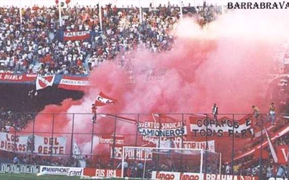 Independiente school receives bomb threat as fans march against Barra Brava