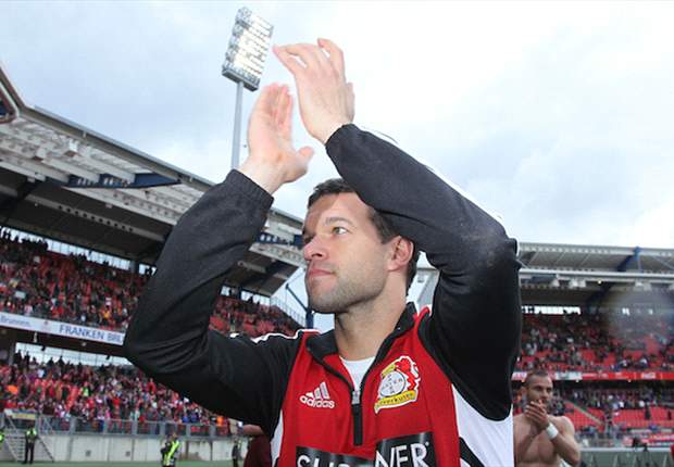 Ballack to play in final farewell fixture