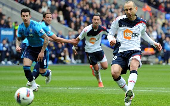 EPL: Martin Petrov, Bolton  v West Bromwich