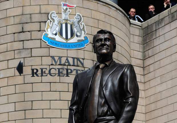 Mike Ashley will fund new signings, says Newcastle scout Graham Carr