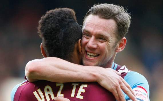Hammers cruise past Cardiff to reach Wembley
