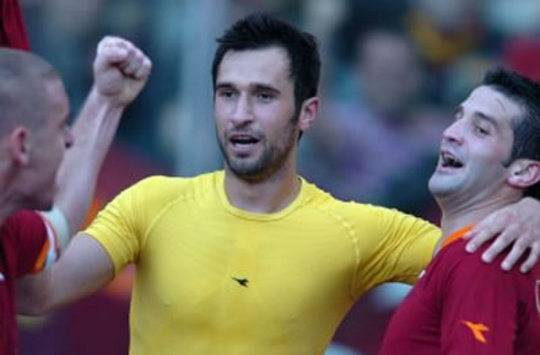 De Rossi - Vucinic - Chivu - Roma