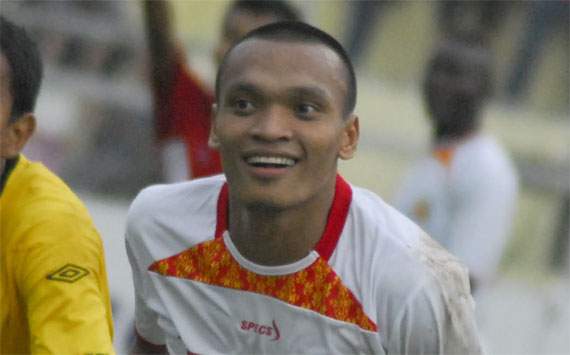 Ferdinand Sinaga Batal Perkuat Arema IPL