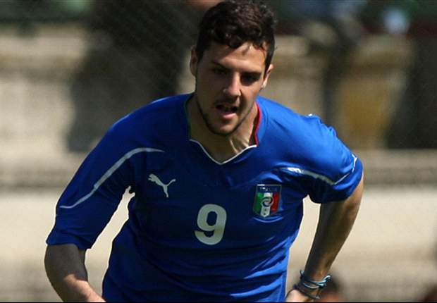 Genoa's Destro open to Inter return
