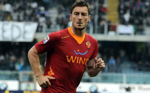 Francesco Totti: Transfer Thiago Silva & Zlatan Ibrahimovic Tak Pengaruhi AS Roma