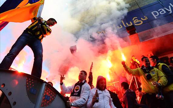 Fenerbahçe zes duels zonder fans