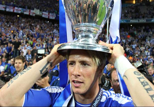 Torres e Mata convocados para a Euro 2012