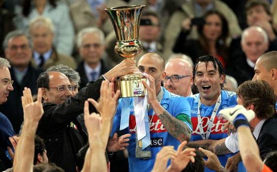 Napoli verdirbt Juve die perfekte Saison